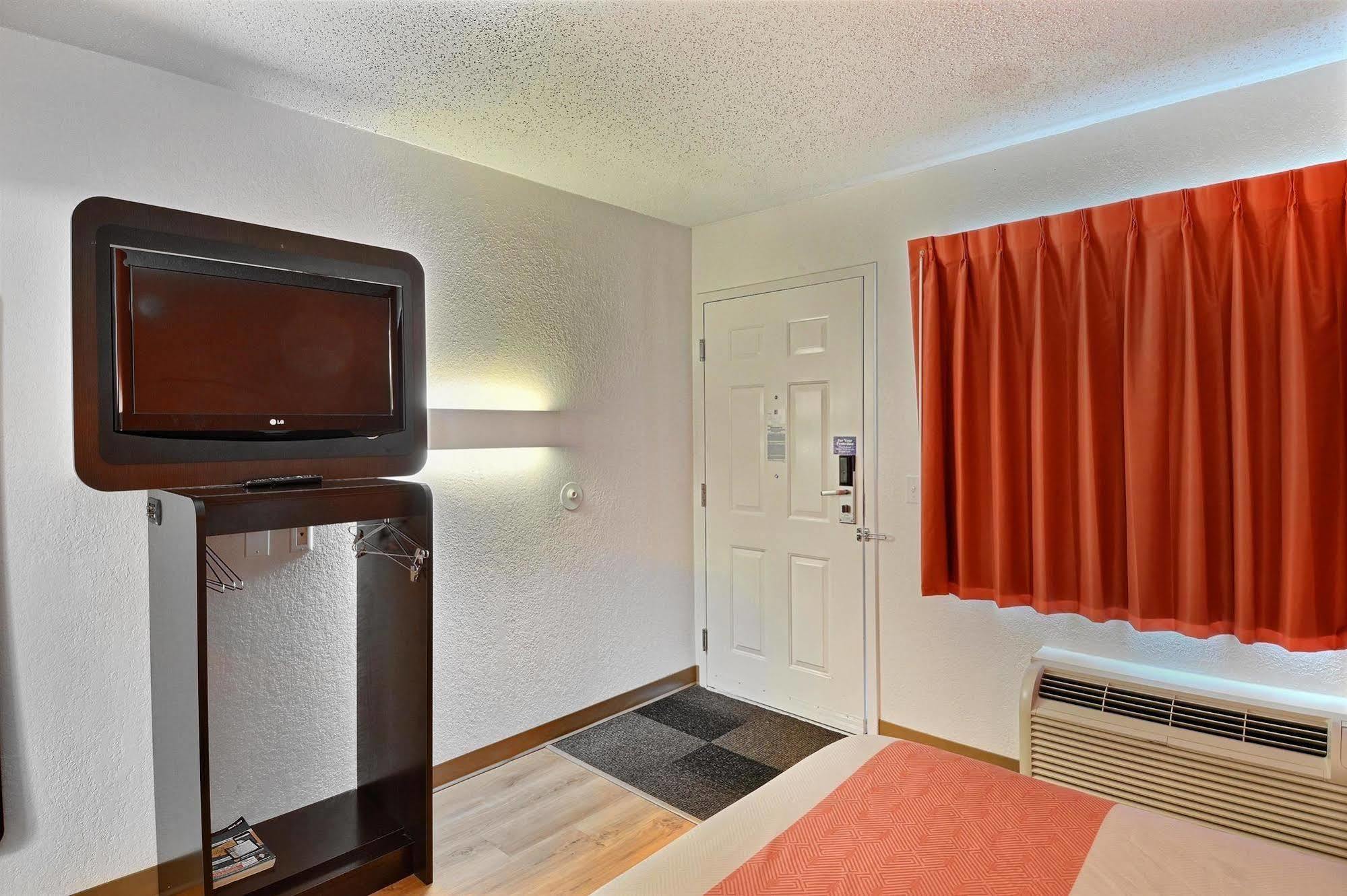 Motel 6-Tewksbury, Ma - Boston Exterior photo