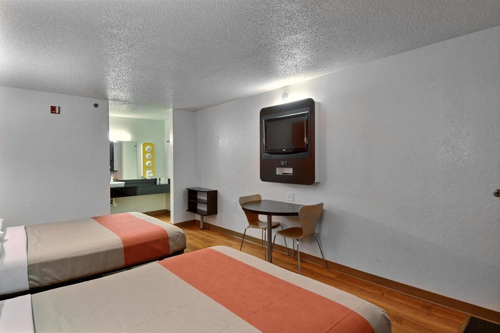Motel 6-Tewksbury, Ma - Boston Exterior photo