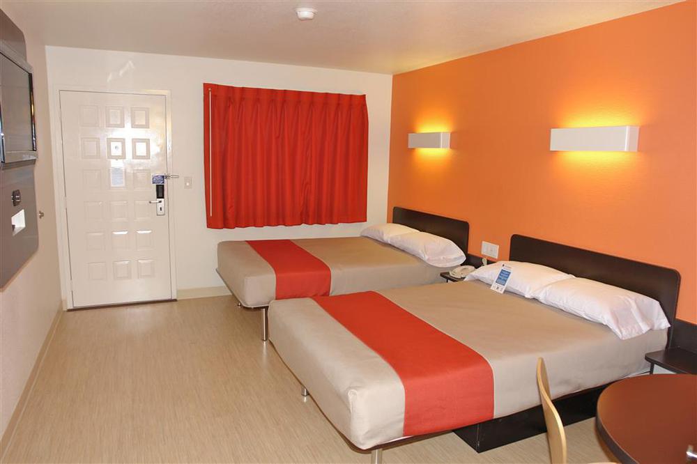 Motel 6-Tewksbury, Ma - Boston Room photo